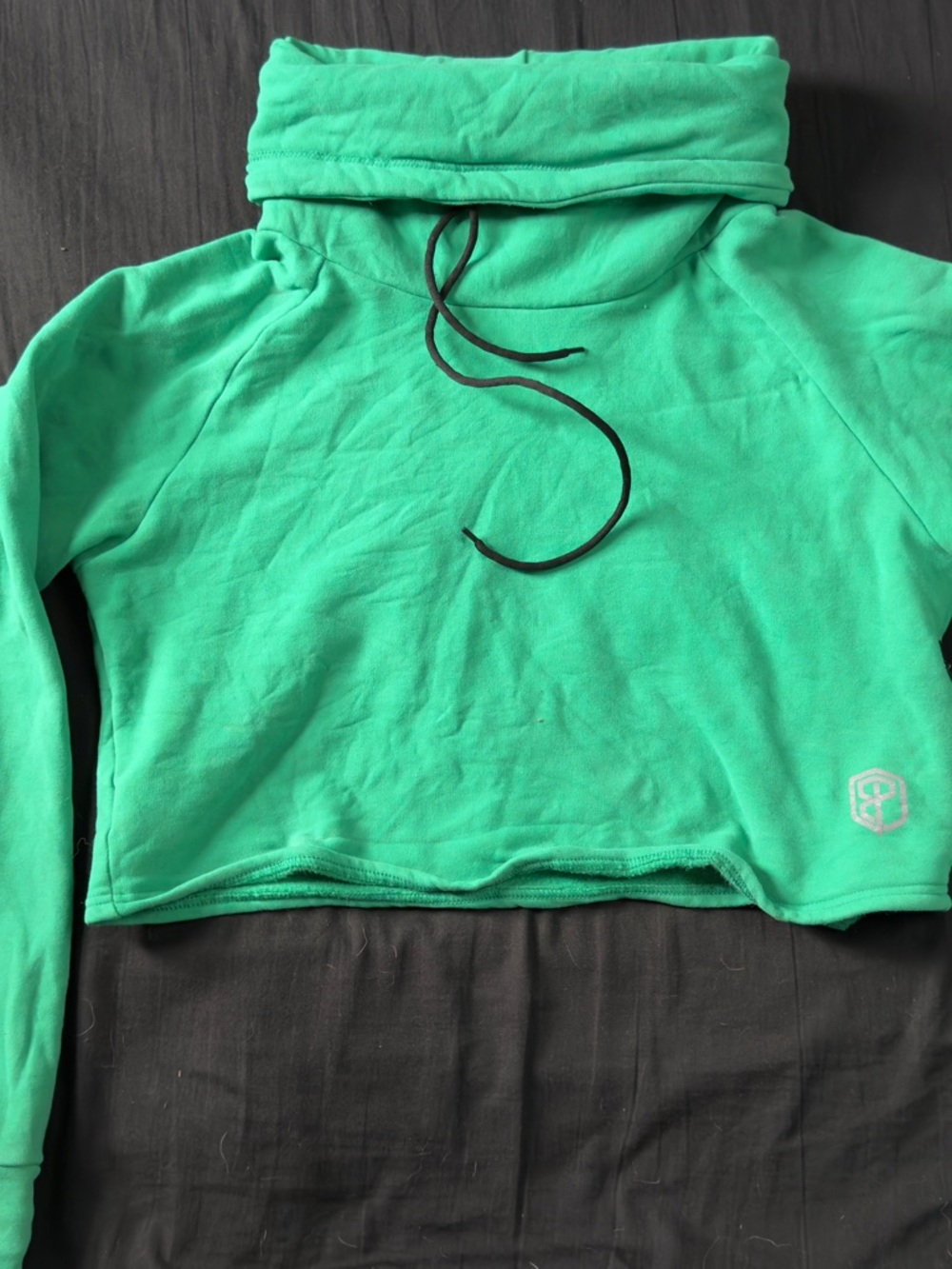 Born Primitive Cropped Cowl- Green